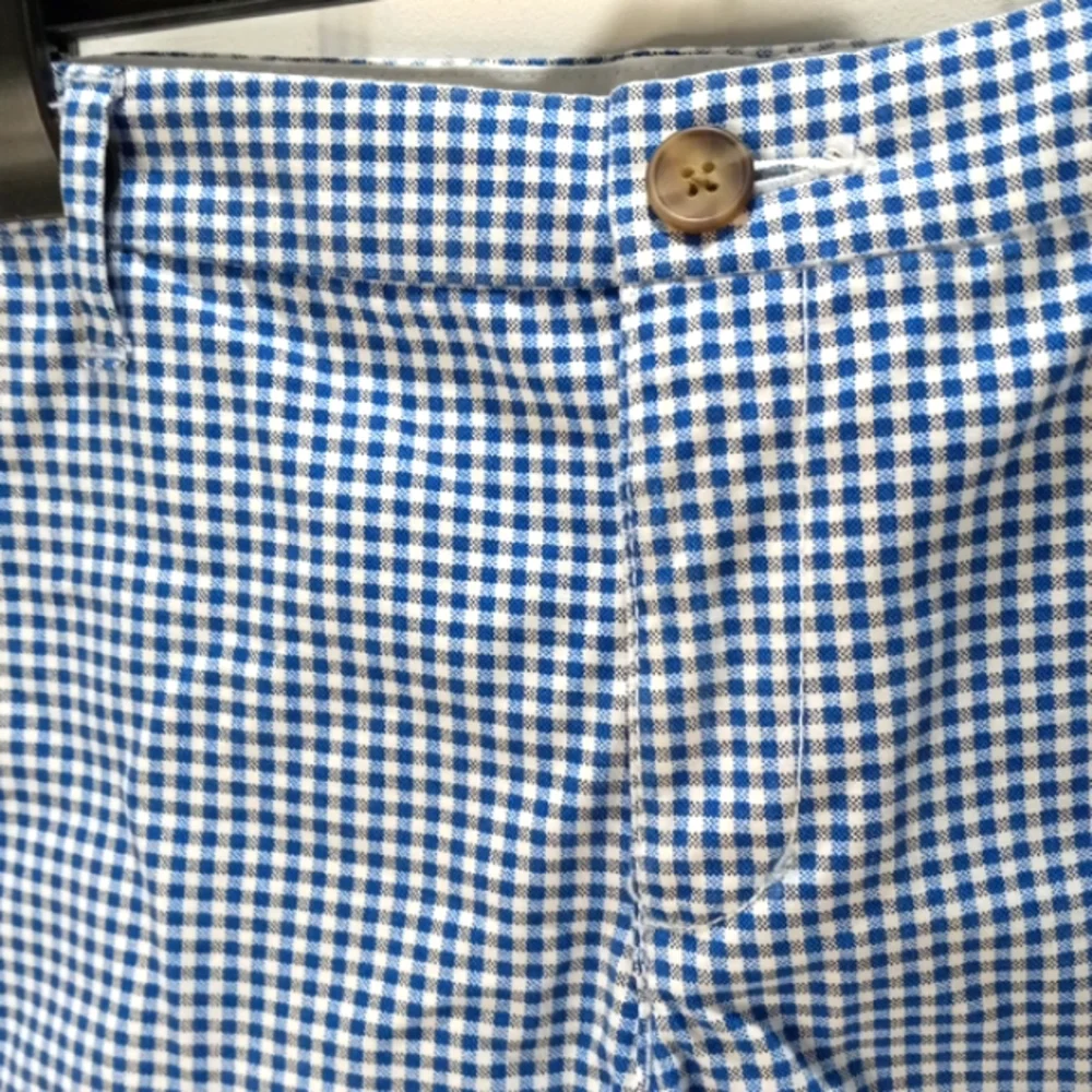 Old Navy Sz 8, Blue/White Checked Shorts, High rise